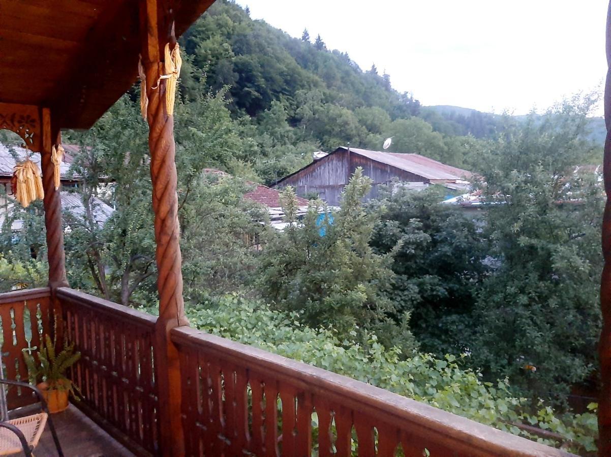 Guest House Gallery Oni Bilik gambar